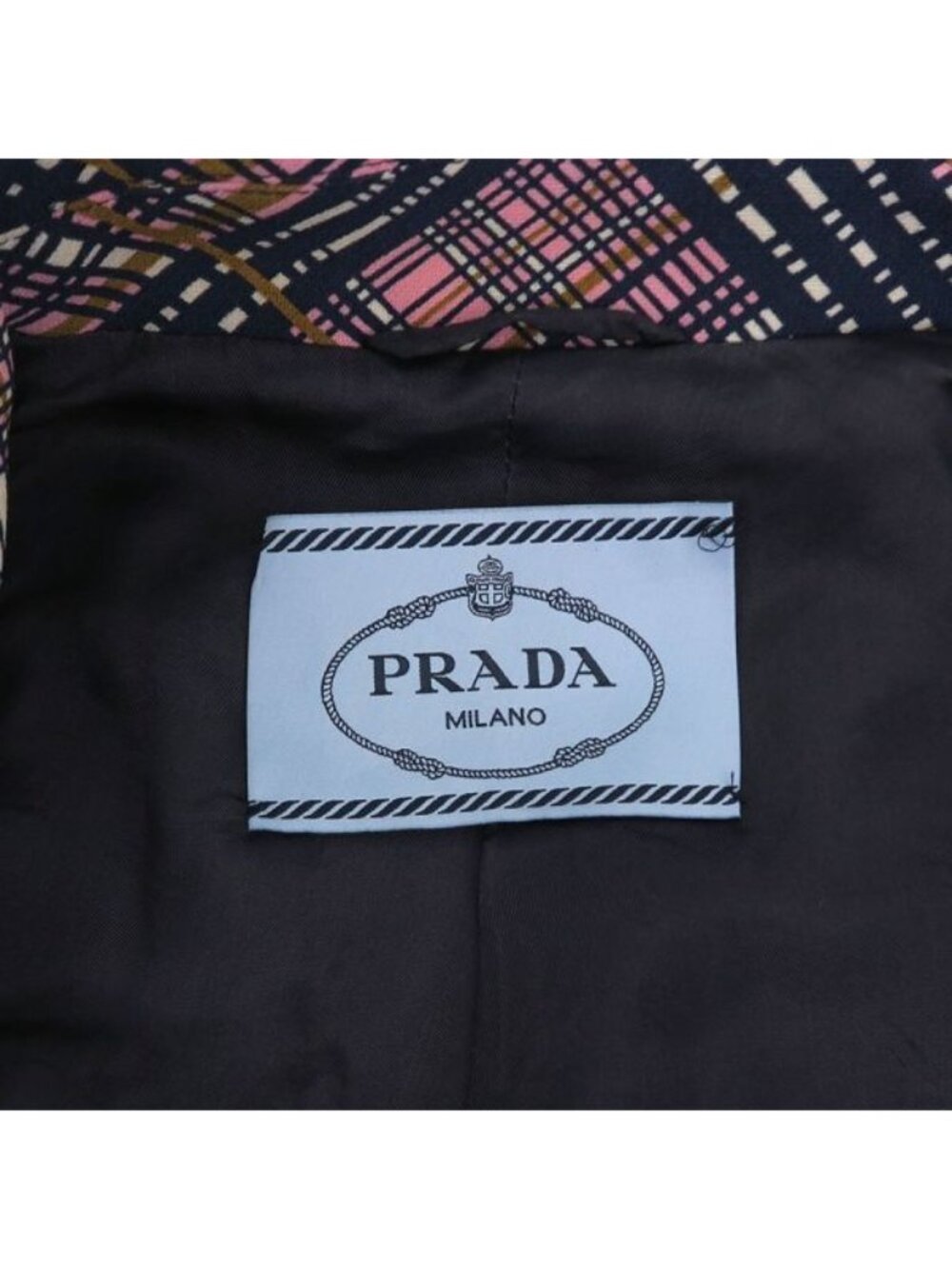 Prada Jacket Red - Picture 9 of 9